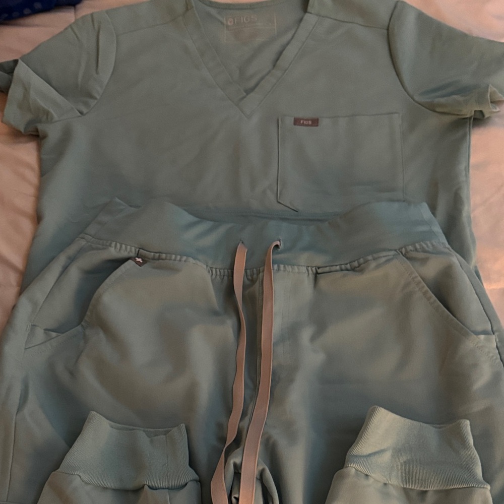 Figs high waisted zamora jogger set